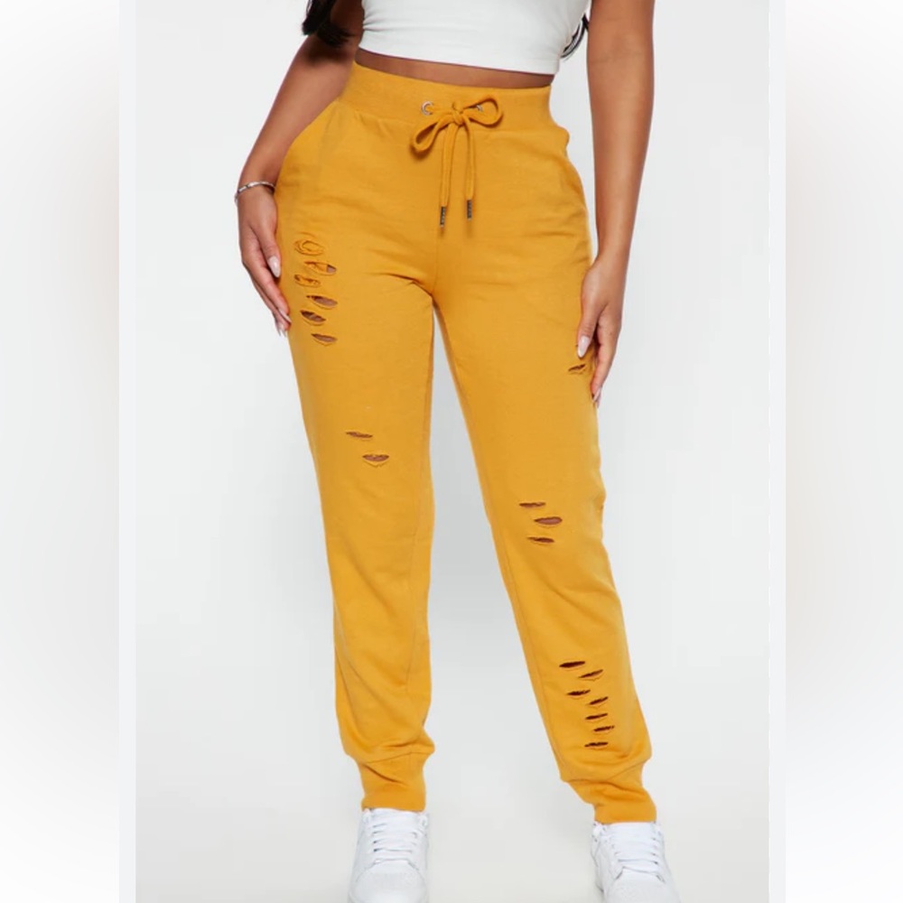 🎈Jolie & Joy by FCT with Love distressed sweatpants